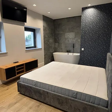 Biganskiego 35 Nr 5 *